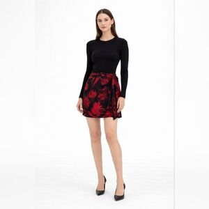 NWT Zara Size XS Red/black Tied Print Skirt